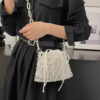 Hollow Bow Ladies Handbags Handmade Woven Beaded Pearl Exquisite Elegant Shiny Female Coin Purse Women Mobile Phone Bag