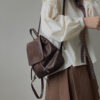 Vintage Large apacity Fashion Solid Brown Color Popular Backpack For Girls 2023 Spring Summer Ladies Commuter Travel Bag Tide